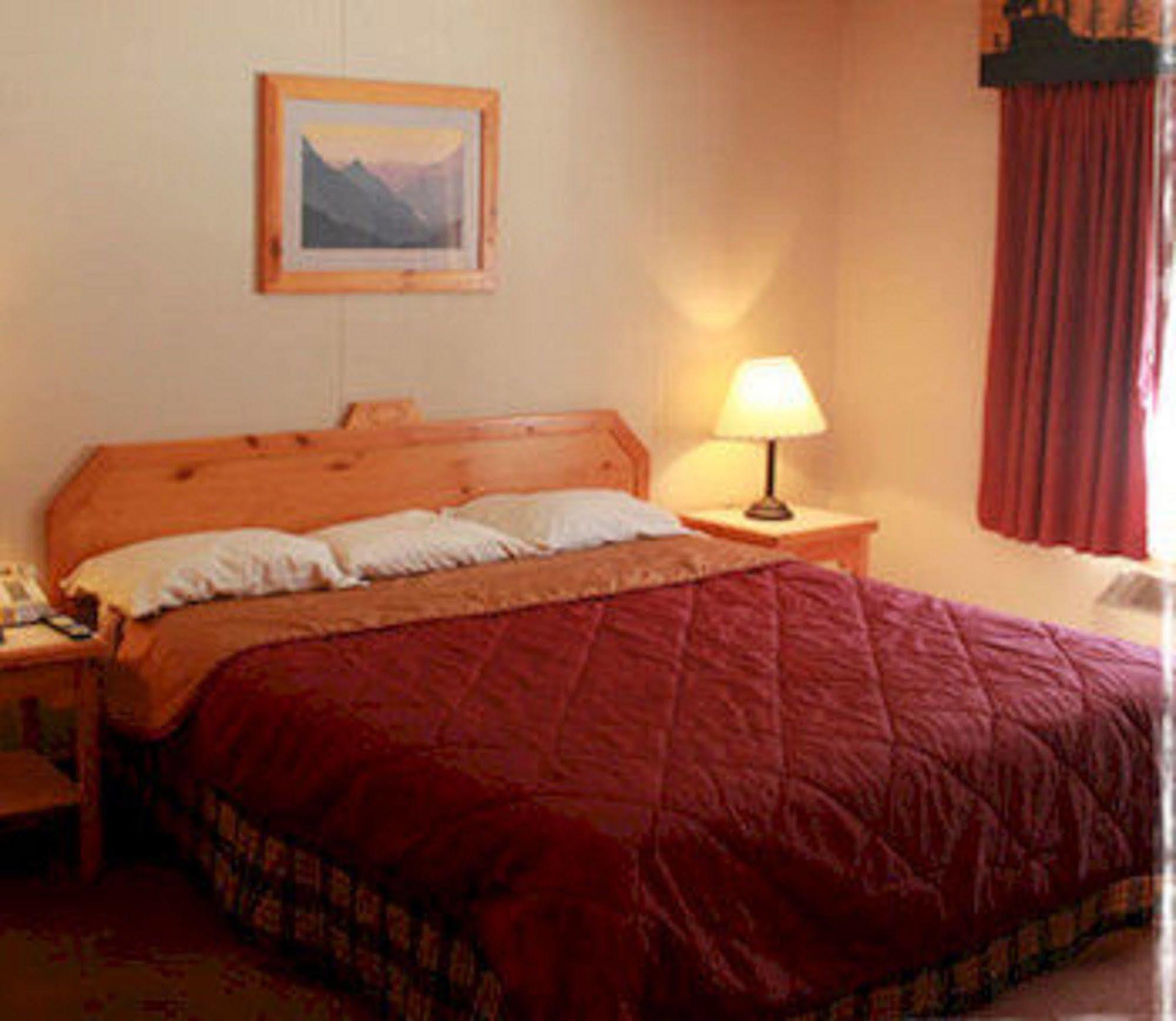 Lodge At Palmer Gulch Hill City Esterno foto