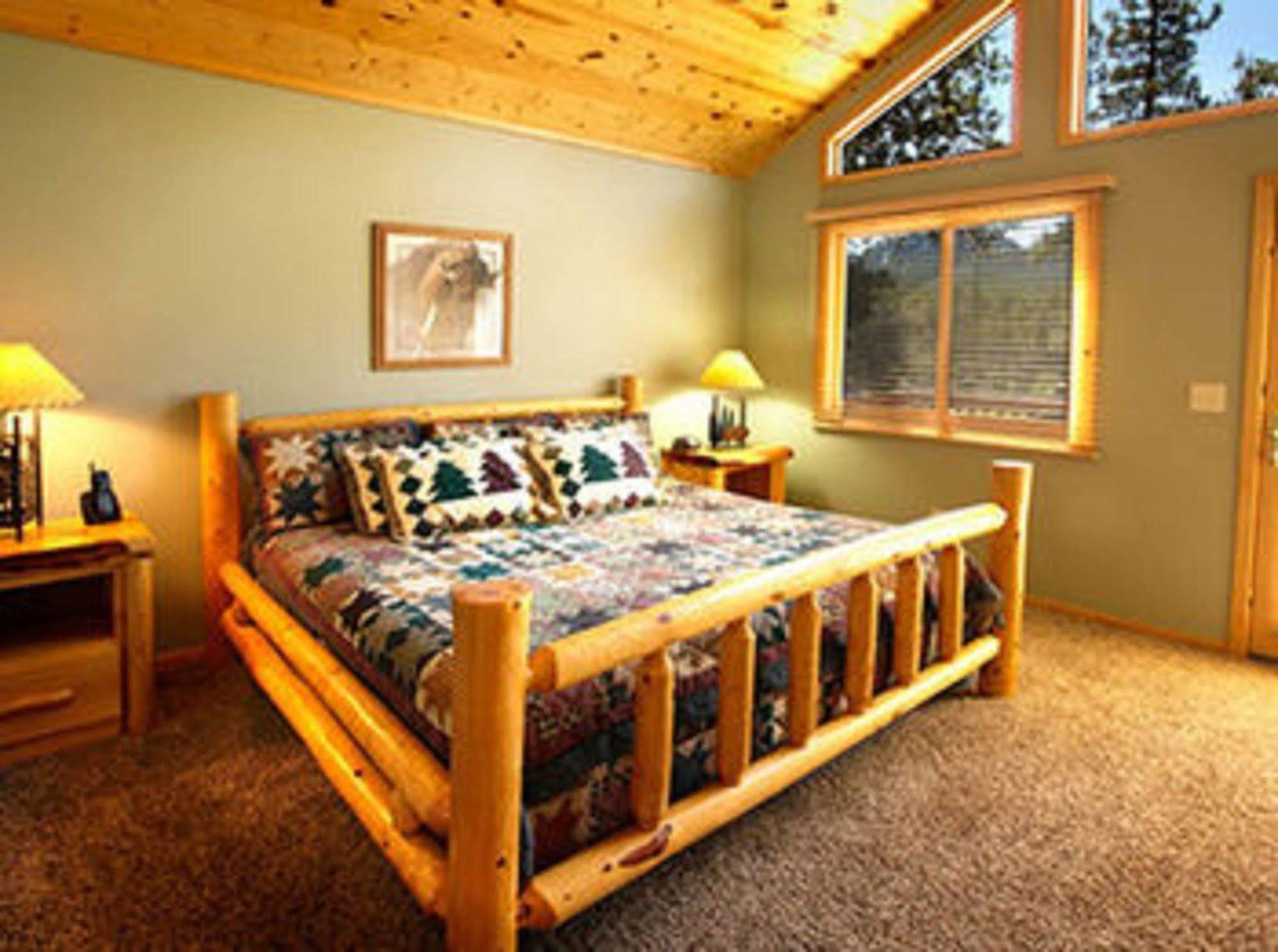 Lodge At Palmer Gulch Hill City Esterno foto