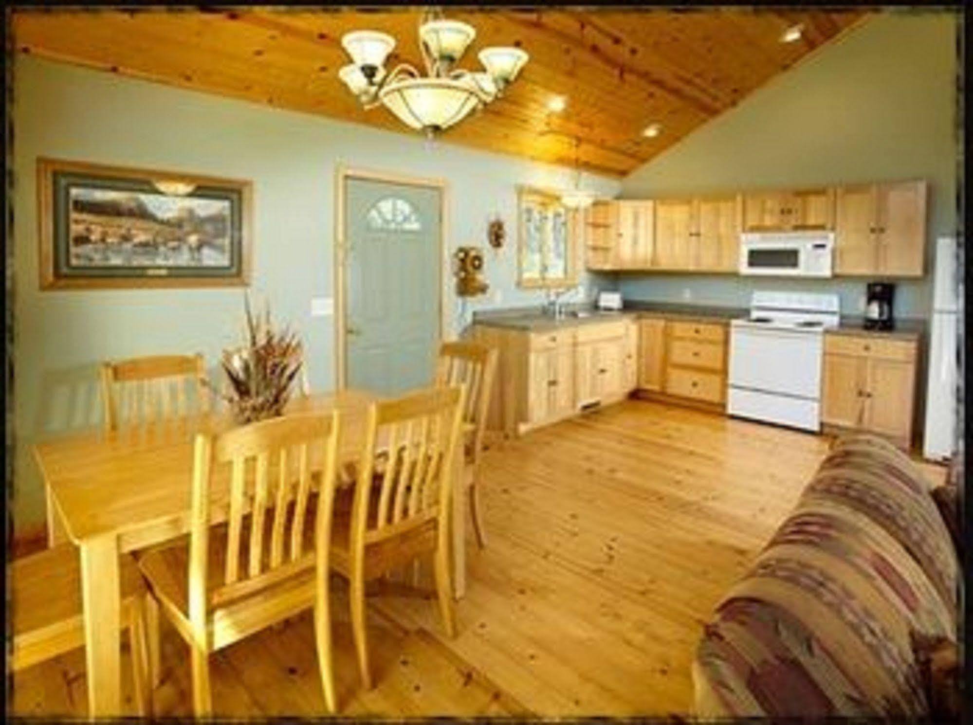 Lodge At Palmer Gulch Hill City Esterno foto