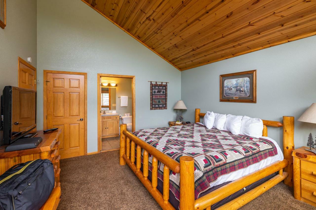 Lodge At Palmer Gulch Hill City Esterno foto
